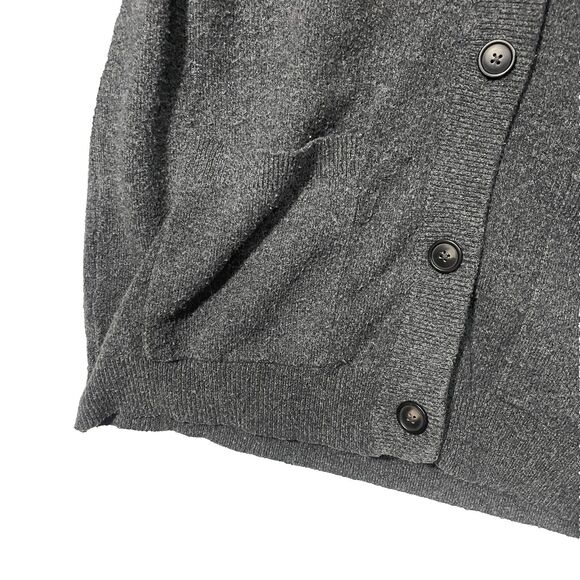 A New Day Gray Chunky Knit Oversized Cardigan Size Large 4 Button 2 Pocket - Picture 5 of 7